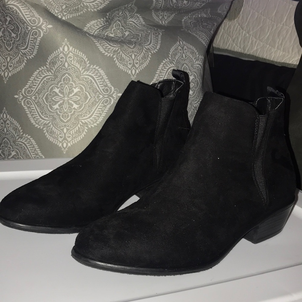 Ankle boots